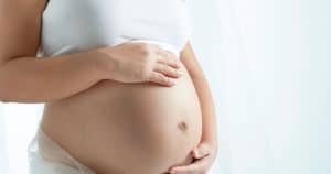 Read more about the article Tác dụng và cách dùng dầu dừa cho bà bầu và thai nhi