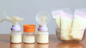 Read more about the article Dầu dừa giúp tăng chất lượng sữa mẹ